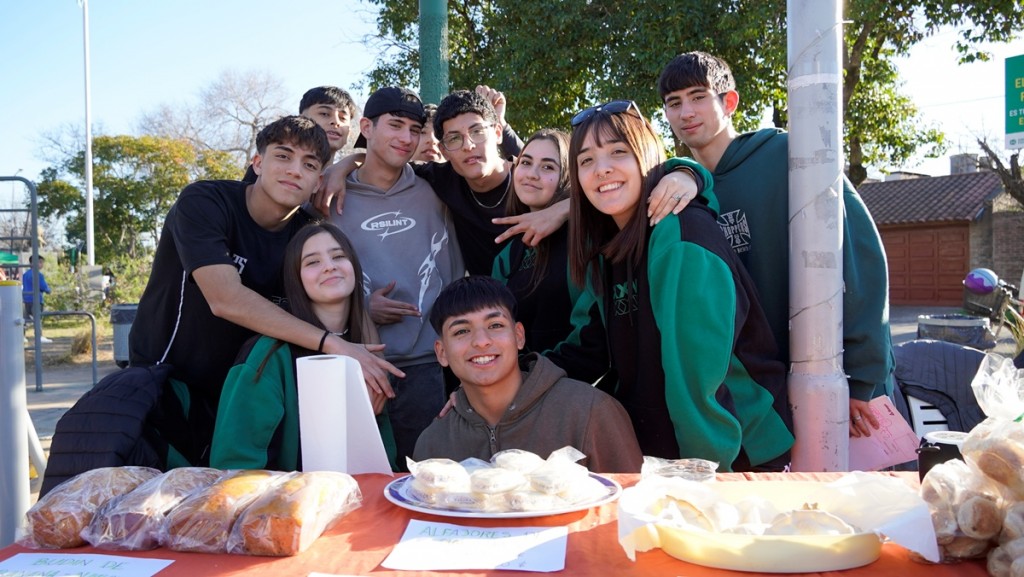 Merlo: Se realizó el Festival Educativo Cultural con los egresados del distrito