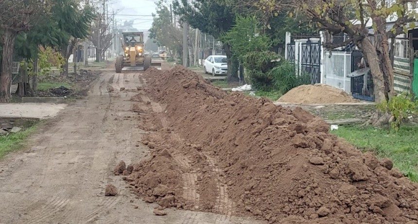 Pte. Perón: Avanzan las obras viales en el partido 