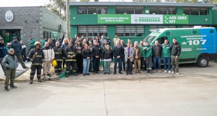 Ensenada: Secco inauguró la nueva base de emergencias en El Dique