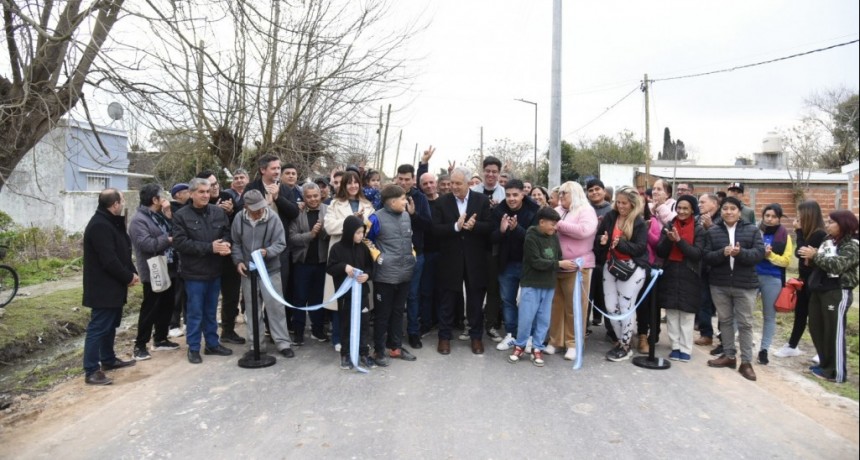 La Plata: Alak inauguró nuevo asfalto en tres tramos vitales de Abasto