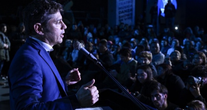 Kicillof entregó nuevos móviles policiales para fortalecer la seguridad en San Miguel