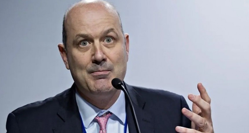 Olavarría: La Libertad Avanza en caída libre. Federico Sturzenegger ausente de una actividad con empresarios
