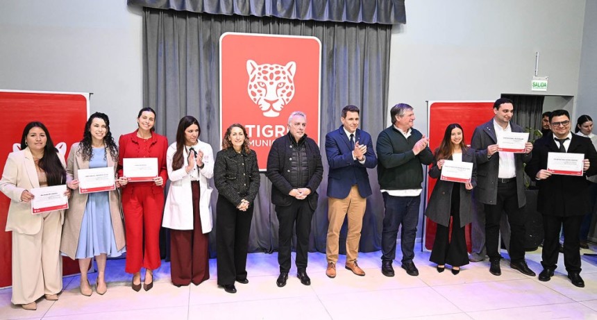 Tigre: Zamora encabez&oacute; la entrega de diplomas a nuevos egresados del sistema de salud p&uacute;blica del distrito