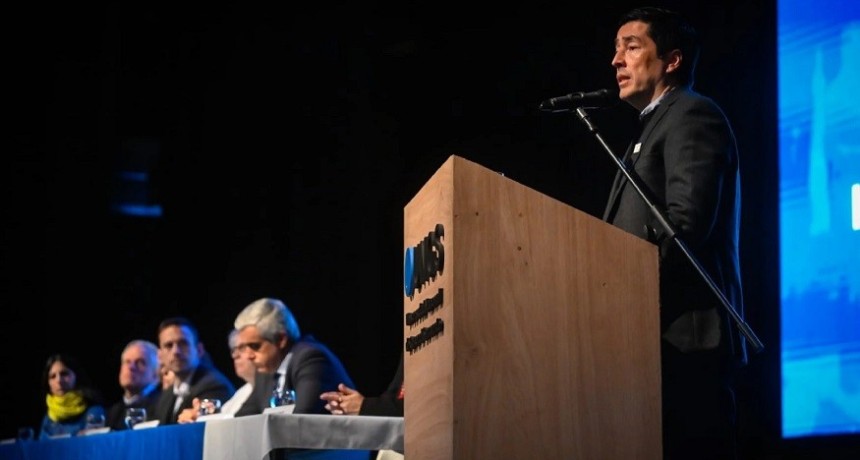 Malvinas Argentinas: Nardini acompa&ntilde;&oacute; la asunci&oacute;n de autoridades de la Universidad Nacional de General Sarmiento
