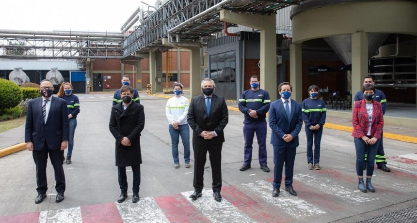 Mayra Mendoza: “Se terminó la Argentina de la especulación para pasar a la Argentina de la producción” 