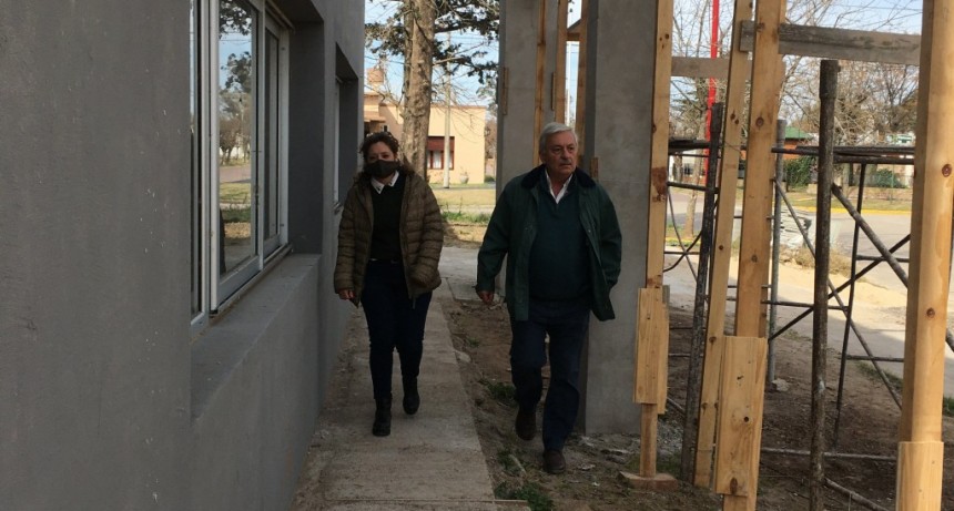 General Villegas: Obras de Infraestructura Educativa en Escuela 502