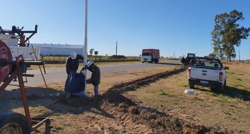 Gral. Villegas: Iluminación de Coronel Charlone 