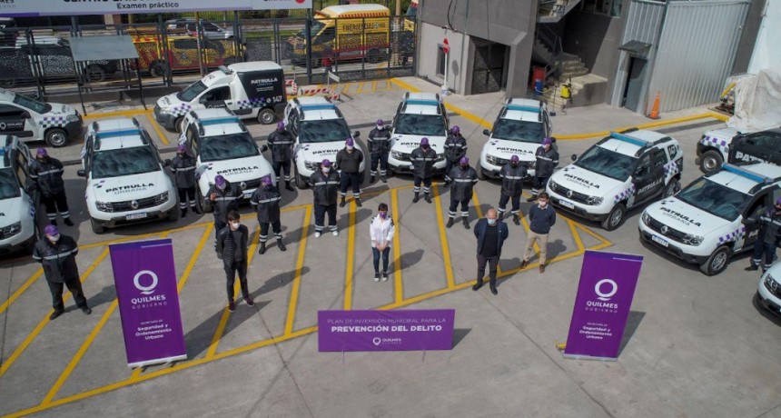 Quilmes: La intendenta presentó las 10 patrullas urbanas para la prevención