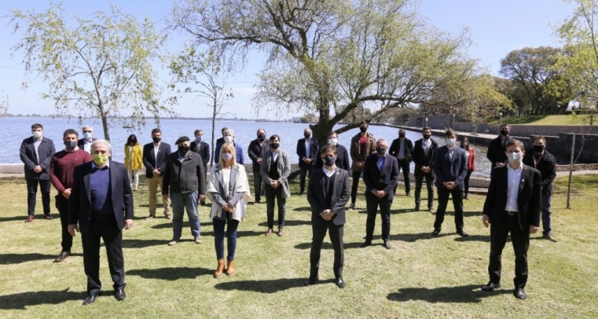 Ghi acompañó a Kicillof en el anunció de la distribución del Fondo Especial Municipal para la Reactivación Cultural y Turística 