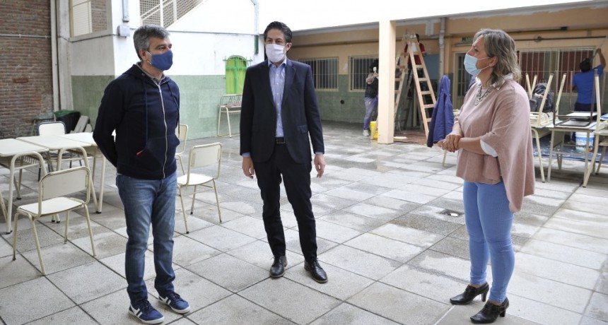 Zabaleta y Trotta firmaron convenios para realizar obras en escuelas de Hurlingham 