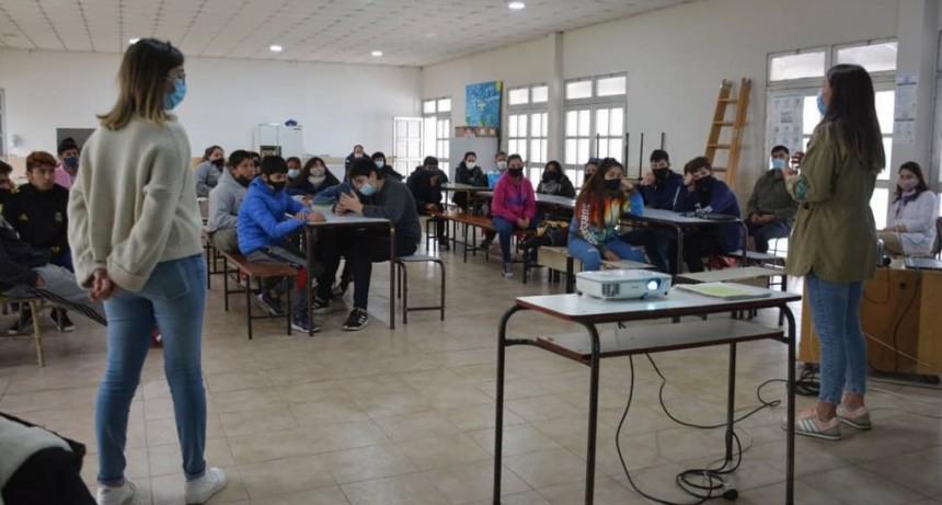 C. de Areco: Proyecto de creación de centros de estudiantes 