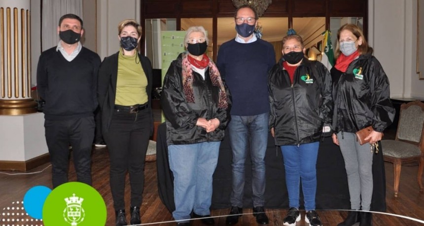 Carlos Casares: El municipio entregó fondos por más de $ 1,2 Millones a establecimientos culturales y turísticos