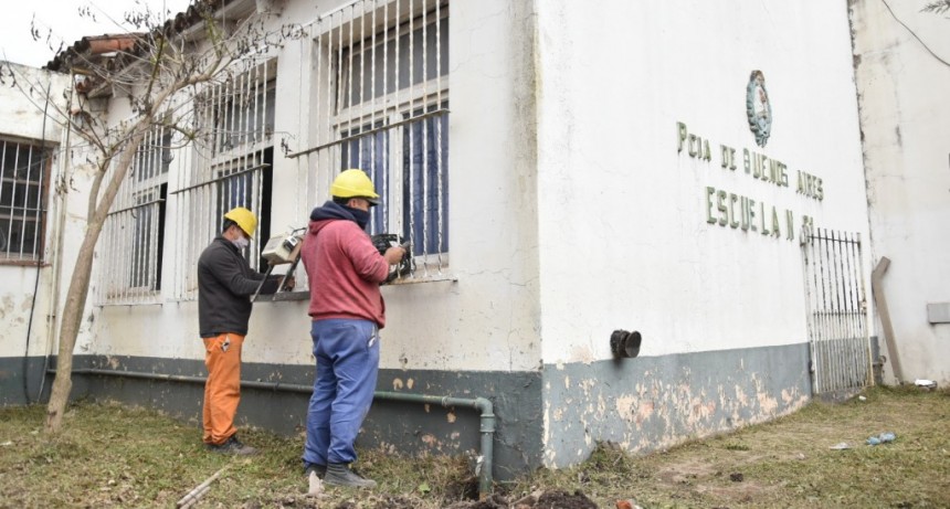 La Plata: El Municipio comenzó la obra de remodelación de la Escuela Nº 61 de Etcheverry