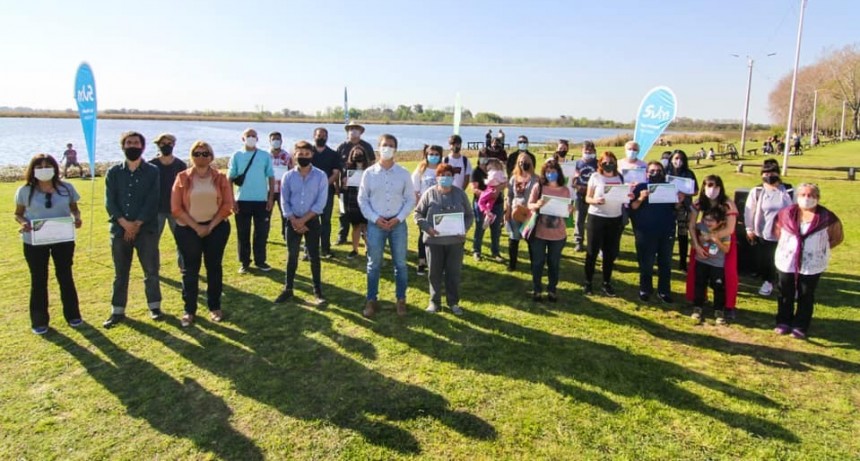 San Vicente: El Intendente Mantegazza entregó diplomas a los seminaristas de medio ambiente