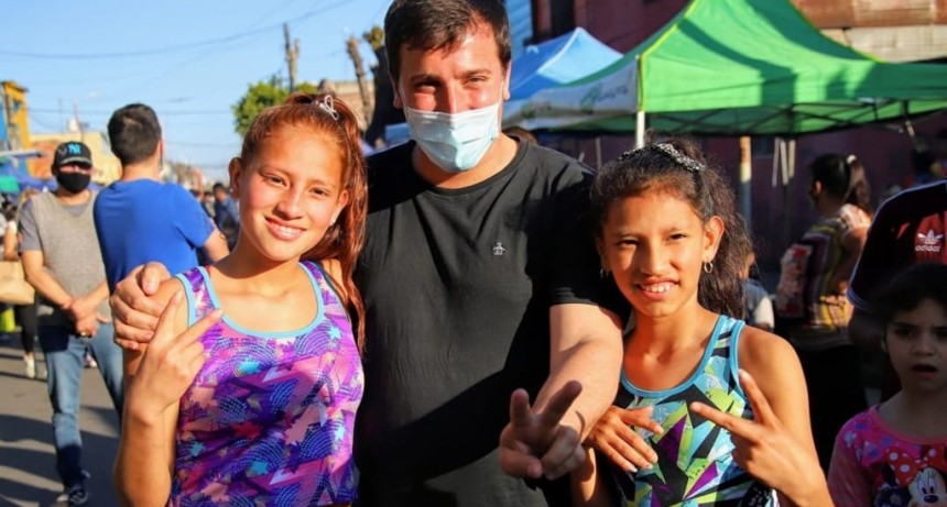 Avellaneda: El intendente Chornobroff participó del festival Orgullo Maciel