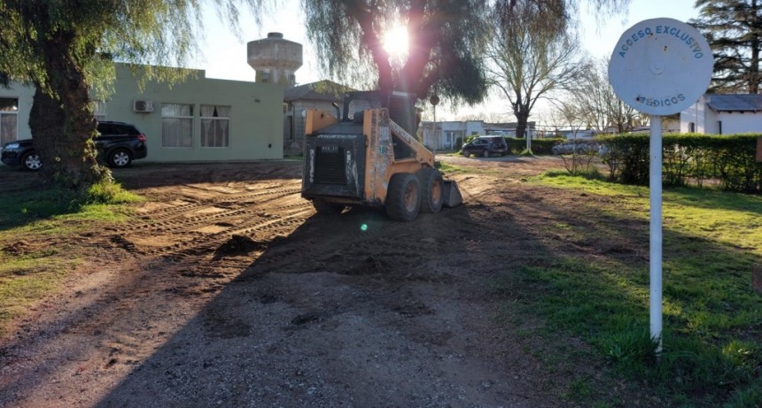 Salliqueló: Acondicionamiento del estacionamiento del Hospital Municipal
