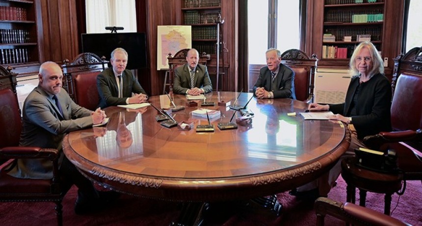 La Provincia firmó un convenio con la Suprema Corte de Justicia