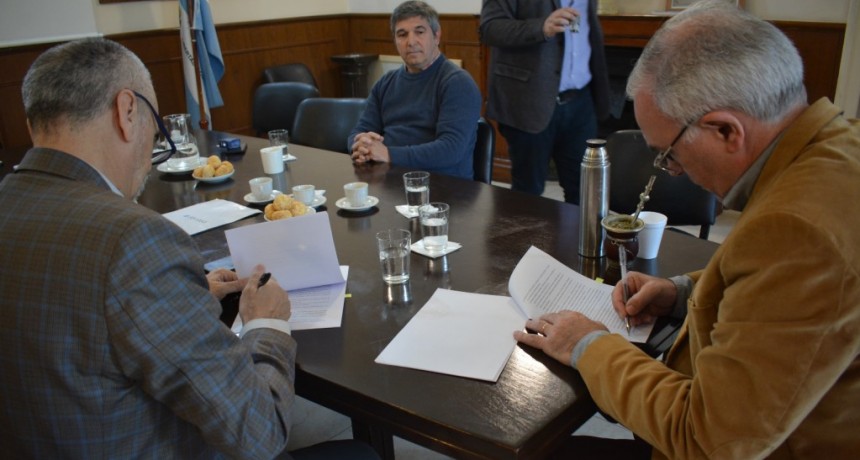 Corrientes firmó el convenio de estatus sanitario mínimo para los frigoríficos argentinos
