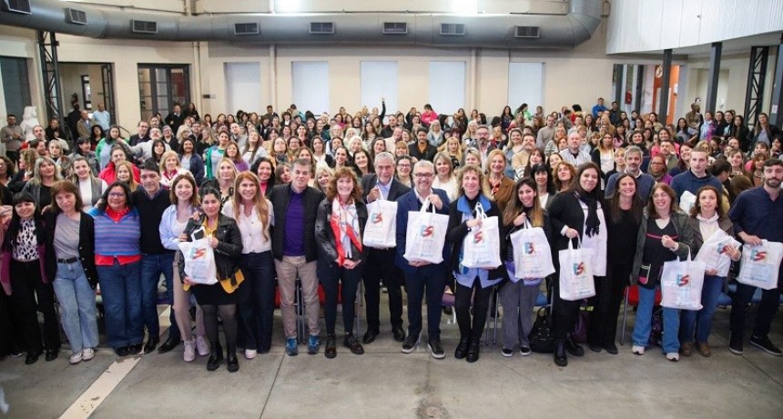 Avellaneda: Las escuelas locales recibieron materiales de ESI