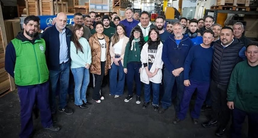 Quilmes: Mendoza visitó la empresa Repicky SA 