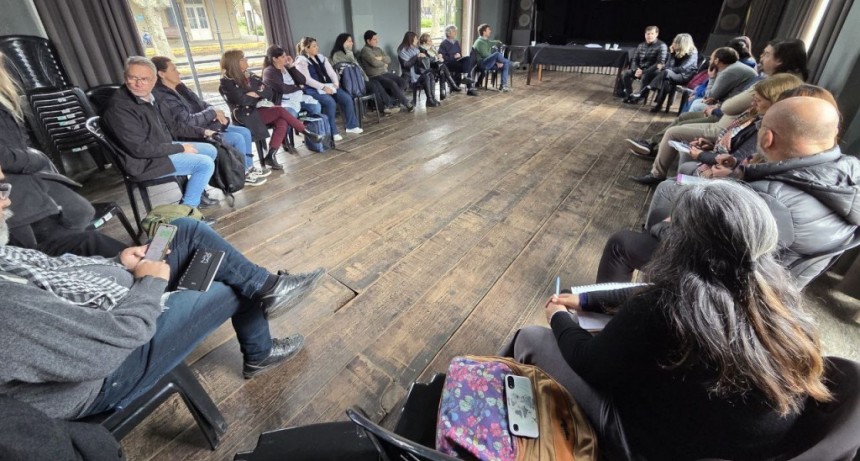 Mercedes: Con Daniel Filmus e investigadores del CONICET se realizó nuevo encuentro del “Mercedes Aprende Unida”