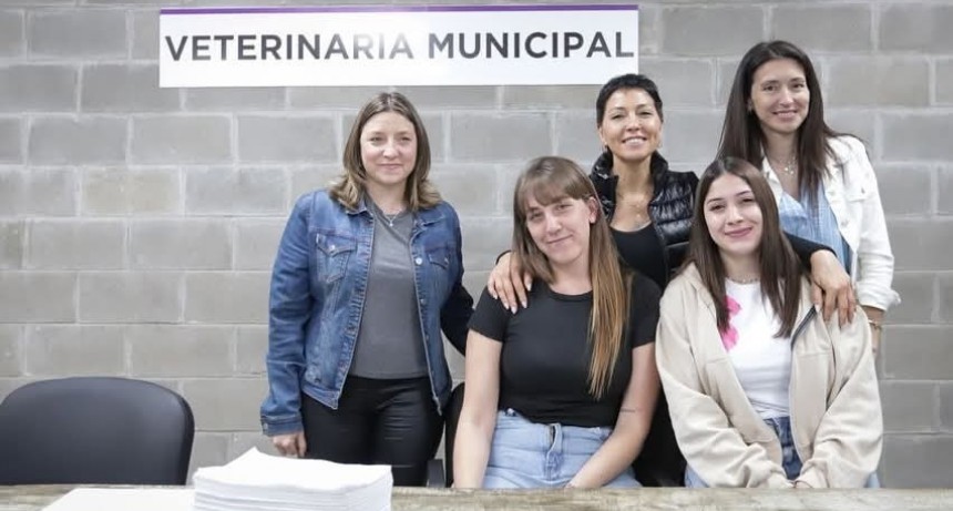 Quilmes: Mendoza supervisó el funcionamiento de la nueva veterinaria municipal en Don Bosco