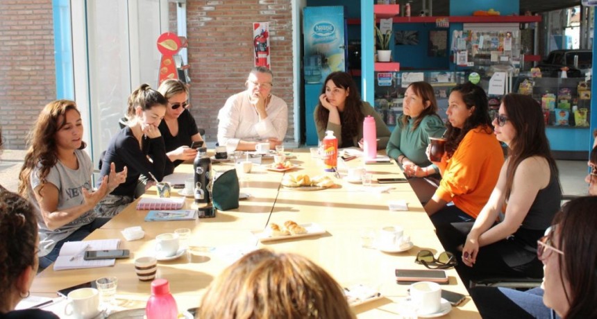 Bolívar: El Municipio recibió a funcionarias provinciales del Ministerio de las Mujeres