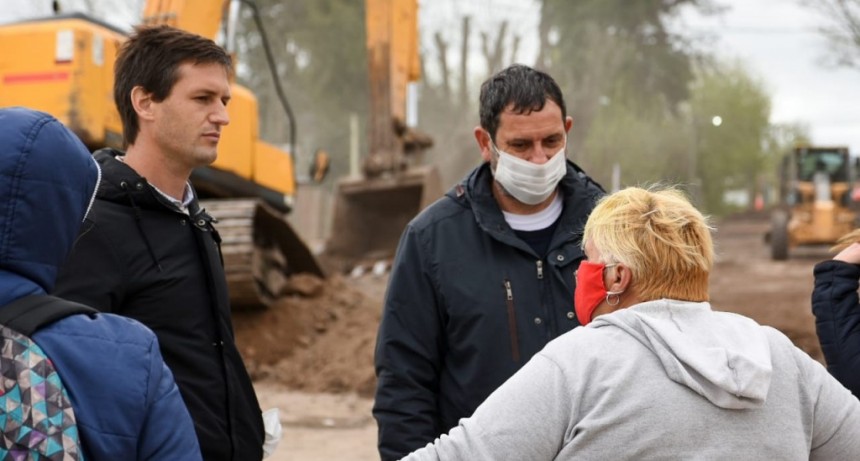 San Vicente: El Intendente Mantegazza recorrió las obras del Barrio Solferino 