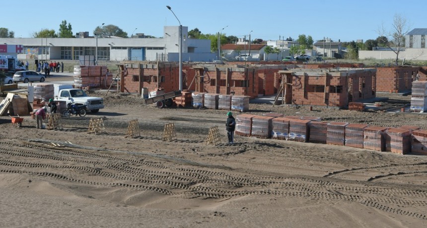 Monte Hermoso: Avanza la ejecución de las 30 viviendas sociales 