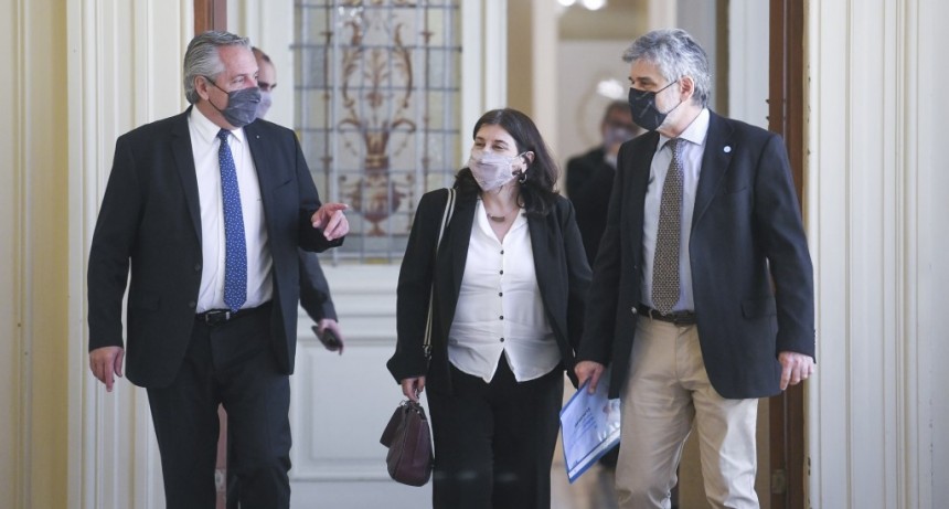 Alberto Fernández anunció un aumento salarial del 10% para los investigadores del CONICET