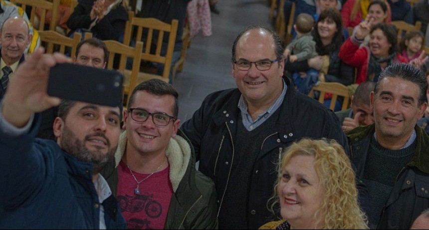 Desde Tordillo, se suma otro intendente al equipo de gobierno de Axel Kicillof