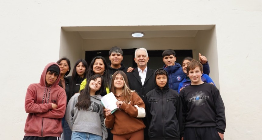 La Plata: El Municipio y Provincia mejoran las condiciones de aprendizaje de m&aacute;s de 250 estudiantes de Villa Elvira