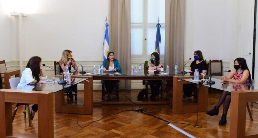 Diputadas participaron de Jornada de concientización por la “Eliminación de las Violencias contra las Mujeres”