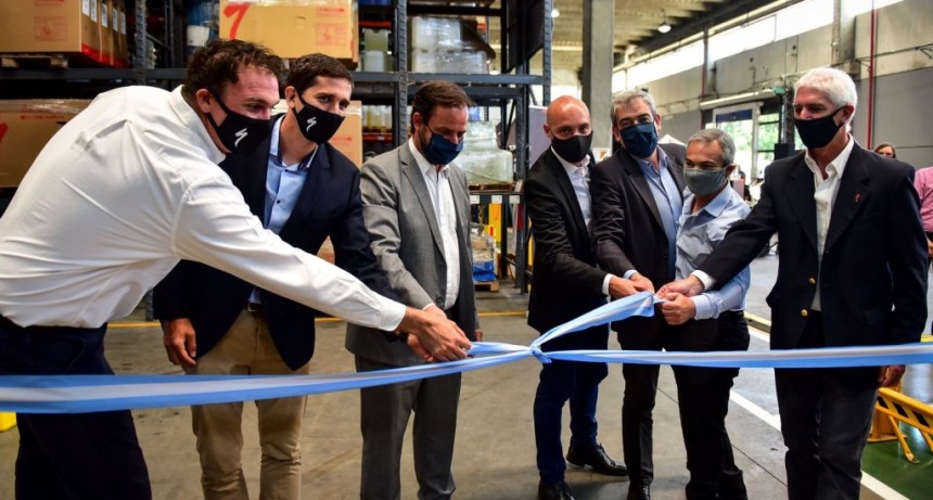 Escobar: Ariel Sujarchuk particip&oacute; de la inauguraci&oacute;n de una planta de ensamble de bicicletas de alta gama 