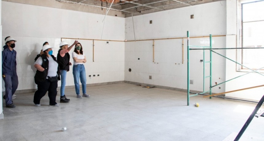 Moreno: Avanza las obras en establecimientos escolares 