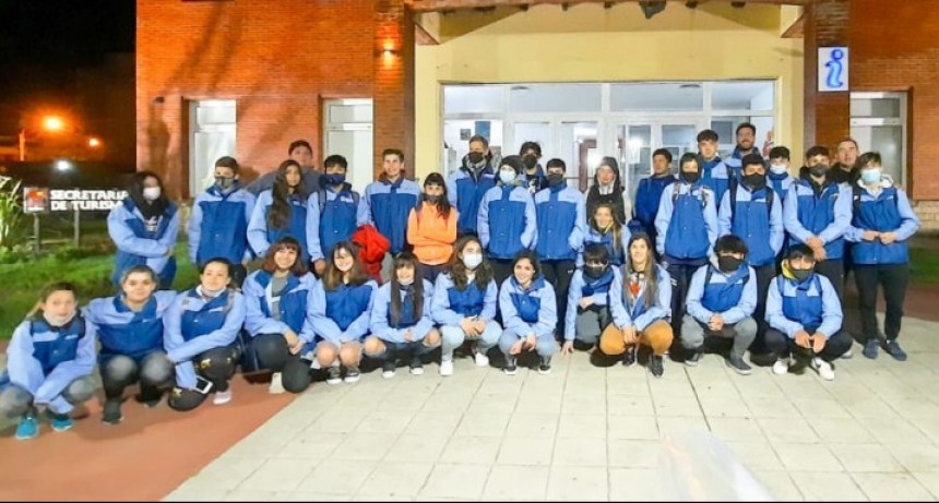 Monte Hermoso: Partió la delegación montehermoseña rumbo a la final de los Juegos Bonaerenses en Mar del Plata