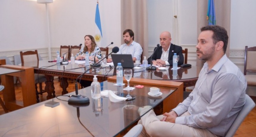 El Ministro Kreplak presentó el proyecto de ley para el Biológico en la Legislatura