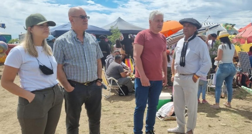 Patagones: El Intendente Zara participó del Gran festival y jineteada de la Comarca