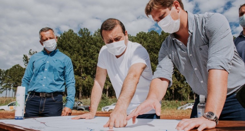Misiones: Desde las obras sobre la Ruta Nacional 105 el Gobernador anunció que convocará a los diputados electos 