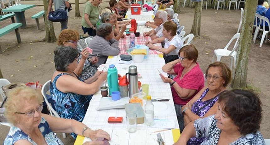 Berisso: Inscripciones para la Colonia de Vacaciones para Adultos Mayores 2022