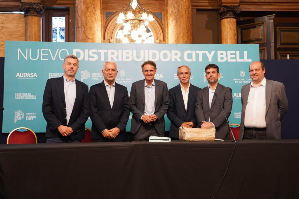 La Plata: Alak encabezó la apertura de sobres para la obra del nuevo distribuidor de la autopista en City Bell