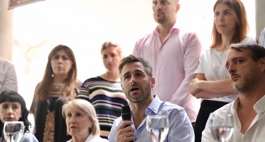 Ach&aacute;val: &ldquo;En Pilar recibimos un municipio donde no hay ni siquiera plata para cargar nafta a los veh&iacute;culos de los obradores&rdquo;