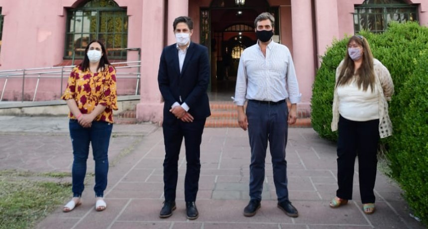 Luján: El Ministro Trotta y el Intendente anunciaron refacciones y provisión de insumos  