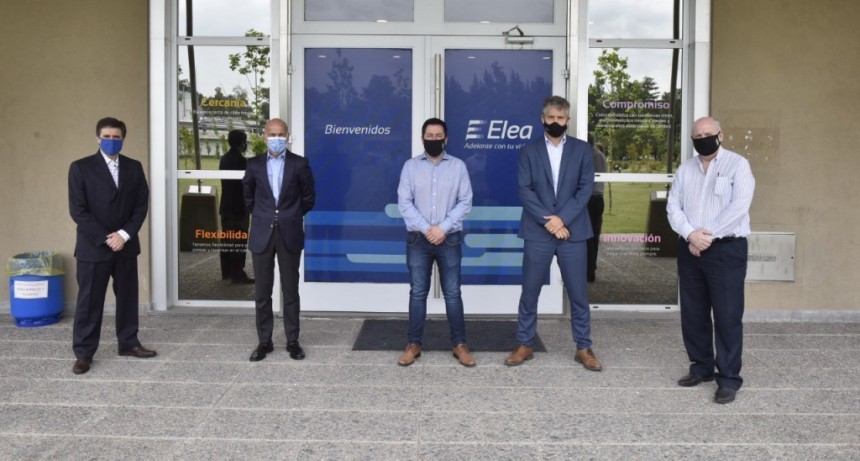 Malvinas Argentinas: Nardini visitó la planta de Laboratorio Elea 