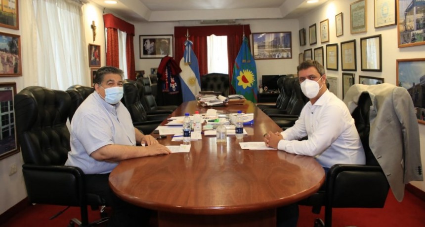 José C. Paz: Ishii y Alejo Supply pusieron en funcionamiento una nueva impresora de licencias de conducir 