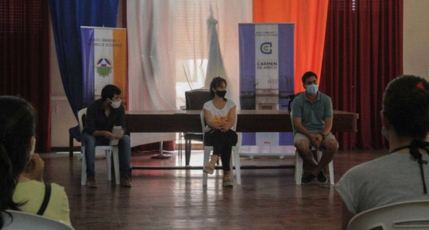 C. de Areco: El intendente Iván Villagrán se reunió con los pre adjudicatarios de viviendas de nación 