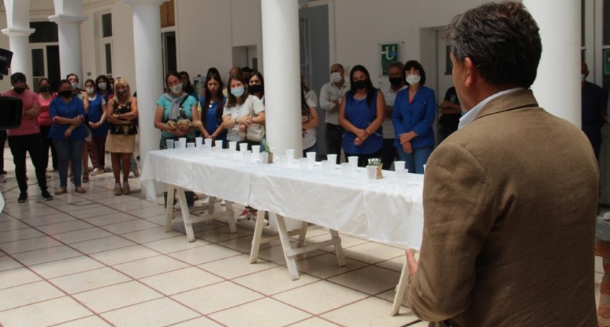 Lobería: El Intendente realizó un brindis navideño con su equipo de gobierno y empleados municipales