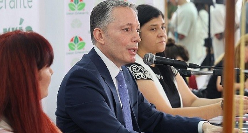 Esteban Echeverría: Gray acompañó la jura y asunción de concejales electos del distrito 