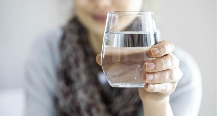 El valor del agua para mantenernos hidratados en el verano
