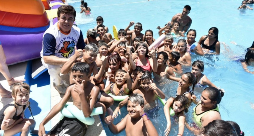 La Matanza: Fernando Espinoza inauguró la temporada de Colonias de Verano para más de 60 mil chicas y chicos 